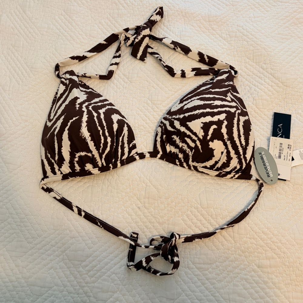 La Blanca zebra print halter Bikini Top size Large